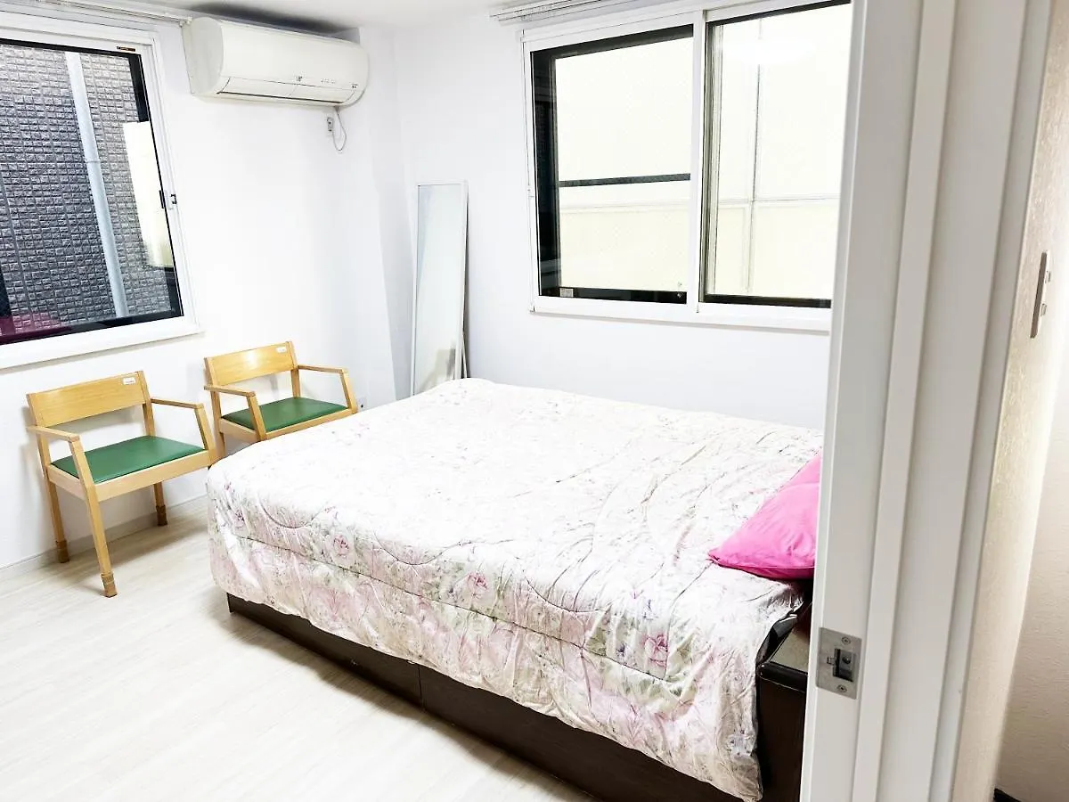 花乃郷 本郷 Apartment Tokyo 0*,  Japan