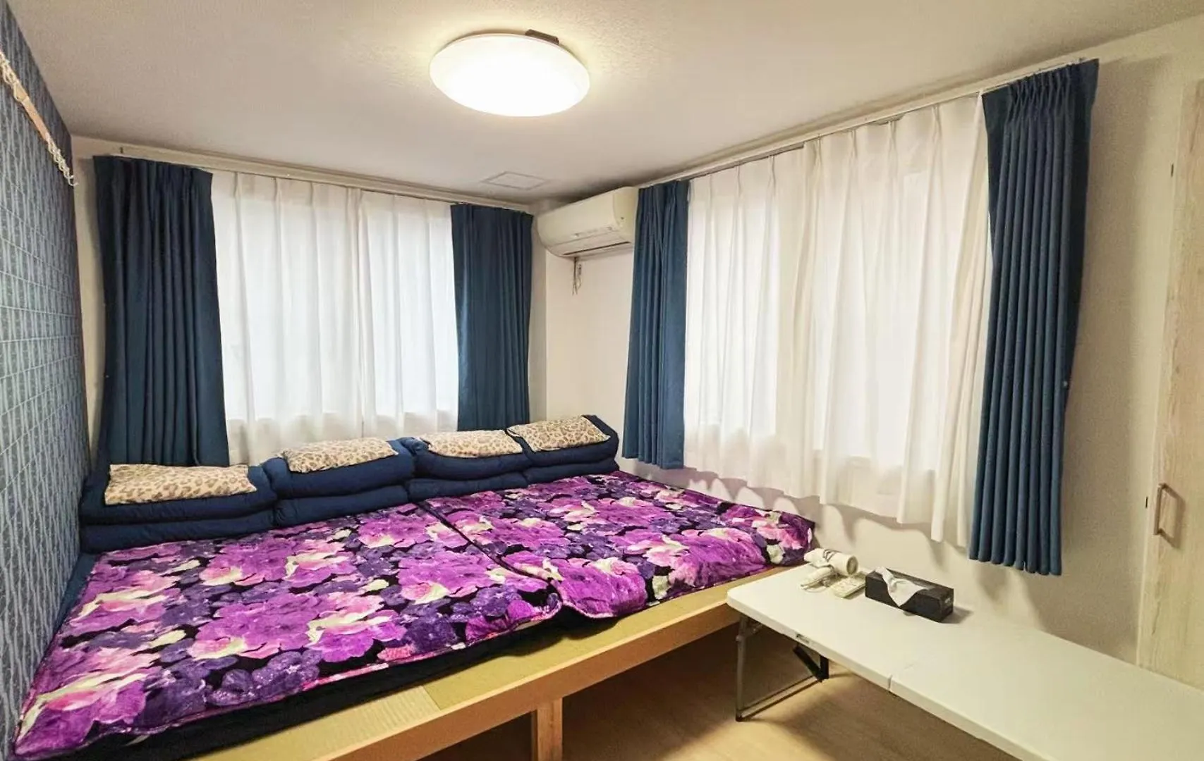 Apartamento 花乃郷 本郷 Tokio 0*,  Japón